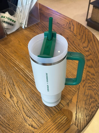 Starbucks x Stanley Green Connect 40oz