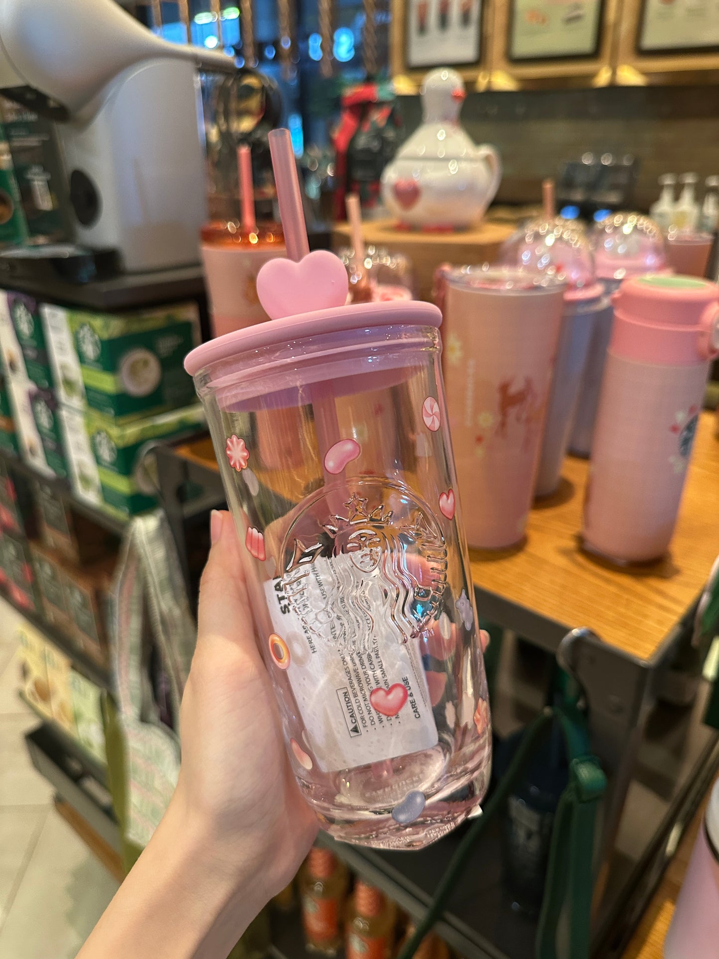 Starbucks Glass Triangle Pink Valentine Thailand 16oz