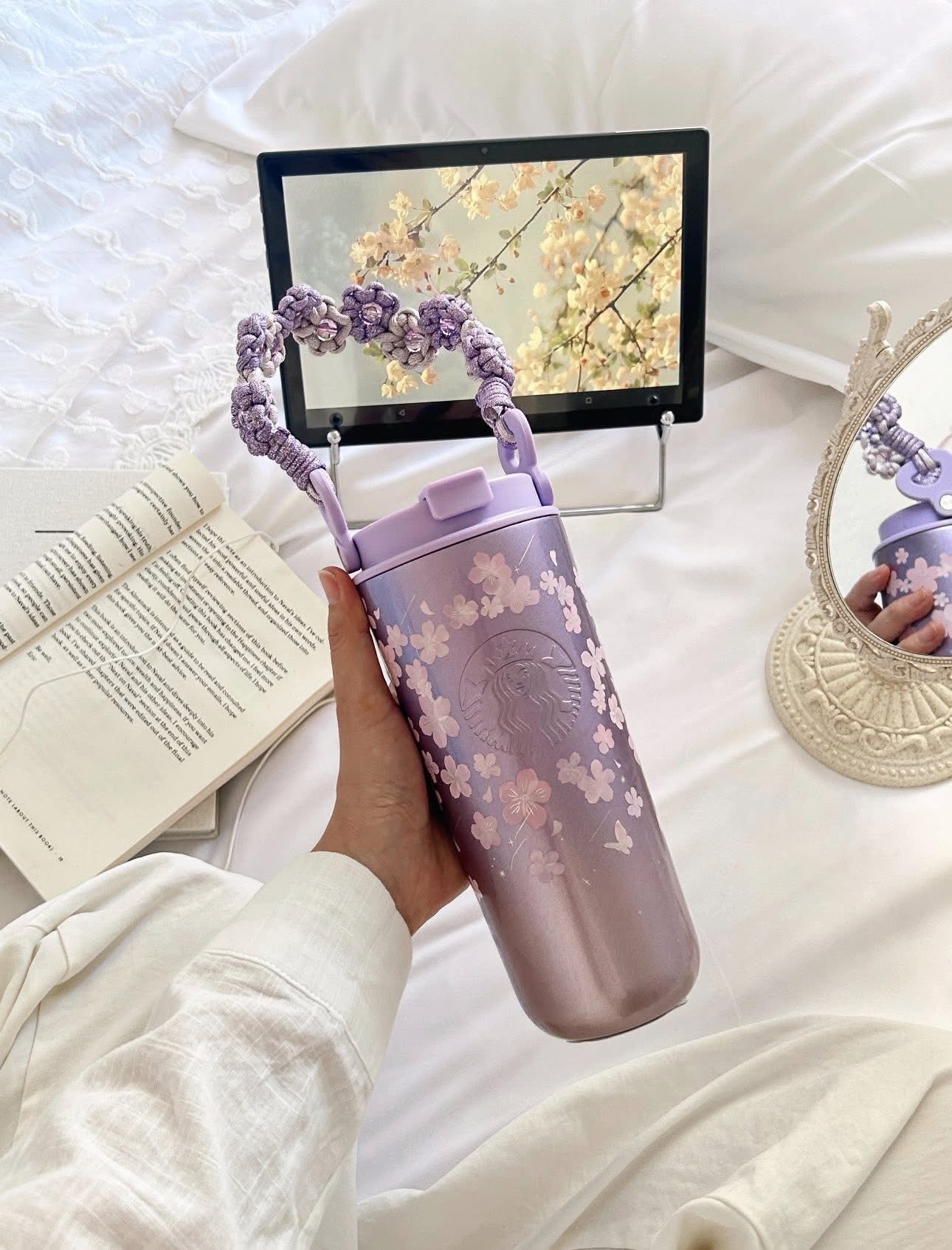 Starbucks SS Tumbler with Handle Sakura Blossom China 640ml