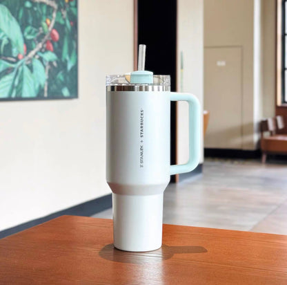 Starbucks x Stanley Blue Winter China 40oz