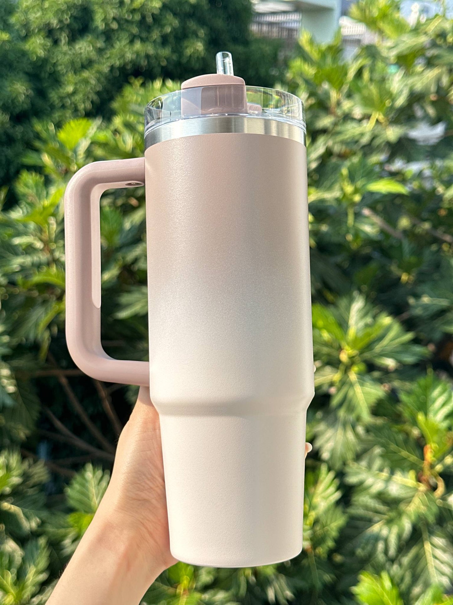 Starbucks x Stanley White nd Brown Hongkong 30oz
