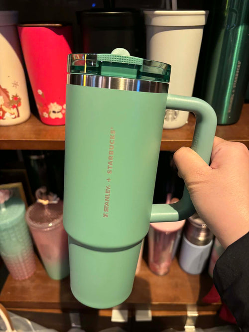 Starbucks x Stanley Protour Green 28th Taiwan Collection 30oz