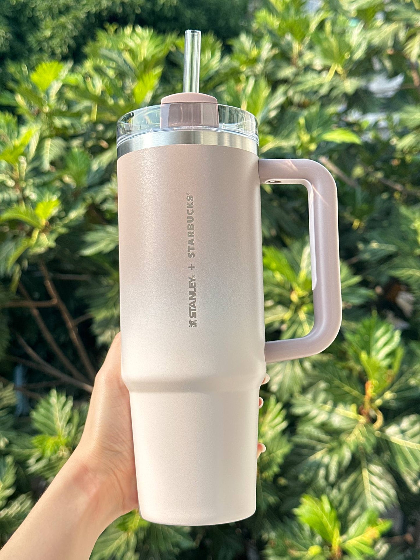 Starbucks x Stanley White nd Brown Hongkong 30oz