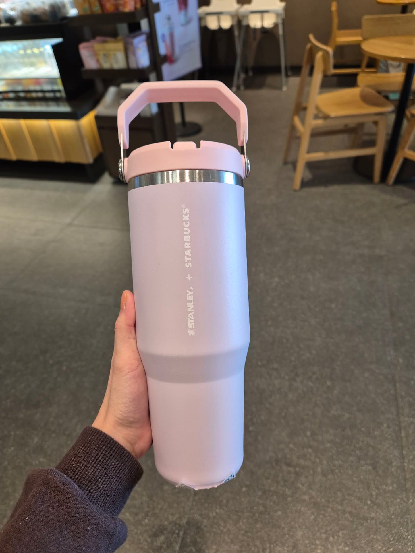 Starbucks x Stanley SS Tumbler with Handle Sakura Blossom 2026 Korea 30oz