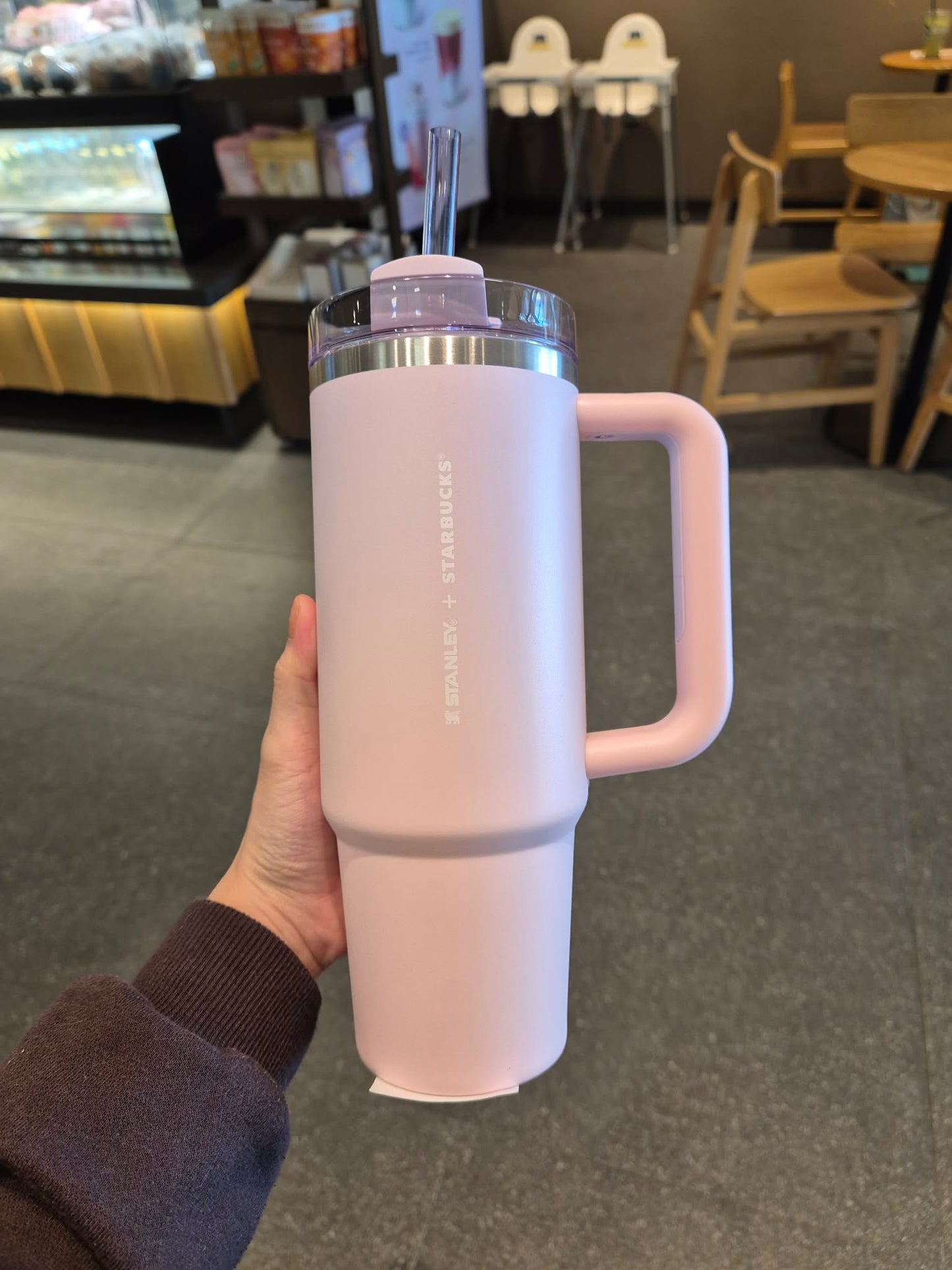 Starbucks x Stanley SS Tumbler Sakura Blossom 2026 Korea 30oz